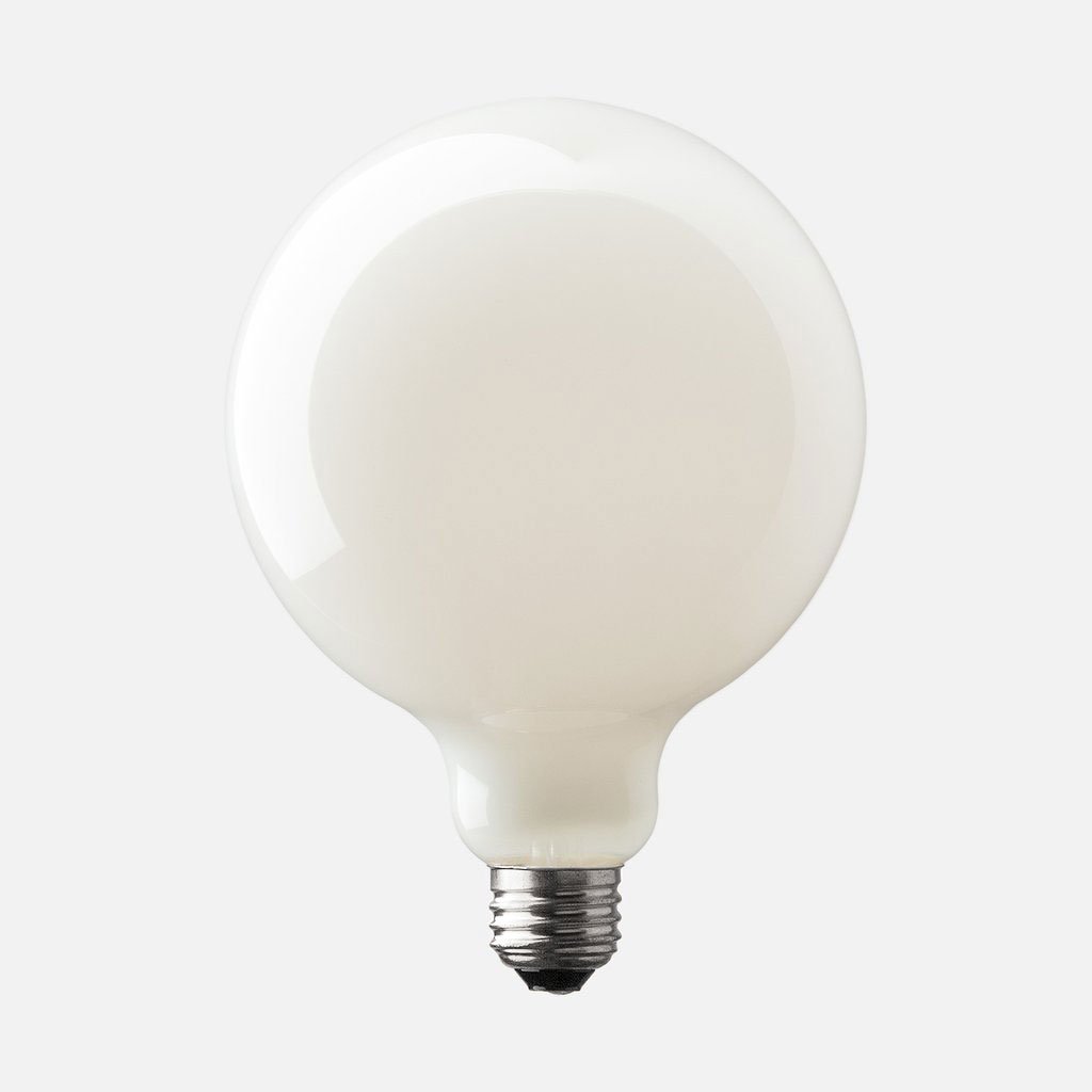 G40 60W Equivalent LED Bulb
