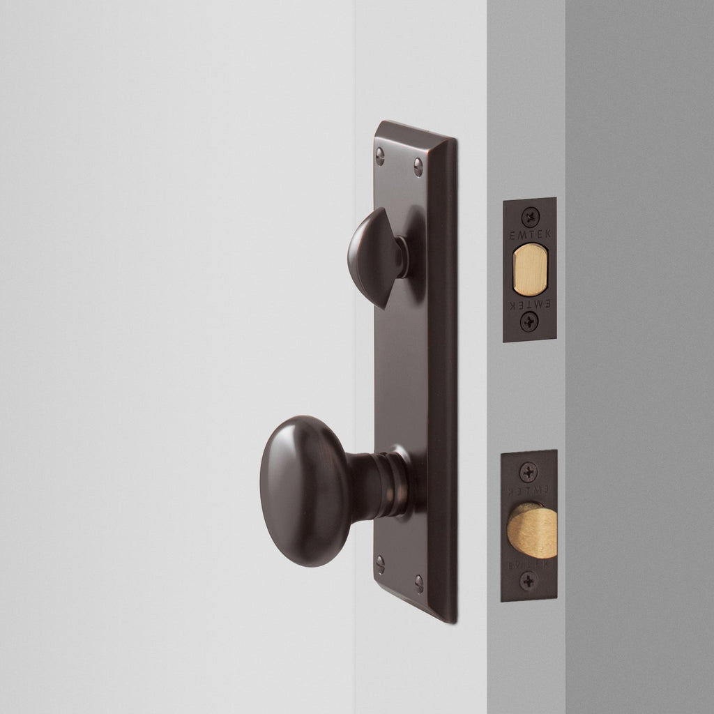 Freeport Large Door Set with Portsmouth Knob - Oil Rubbed Bronze:main